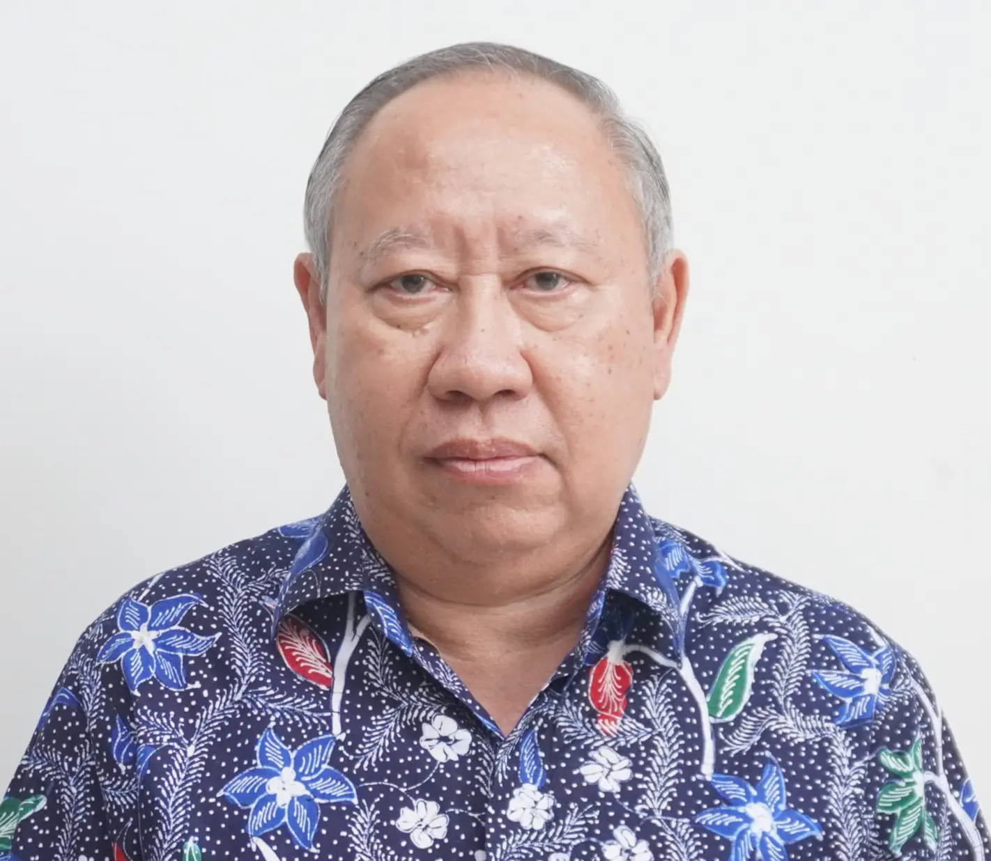 Dr. Budi Damono, MCL.